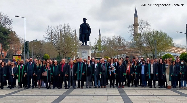 “YOLUMUZ GÖZÜ VE YÜREĞİ HALEN ÜZERİMİZDE OLAN ATATÜRK'ÜN YOLUDUR